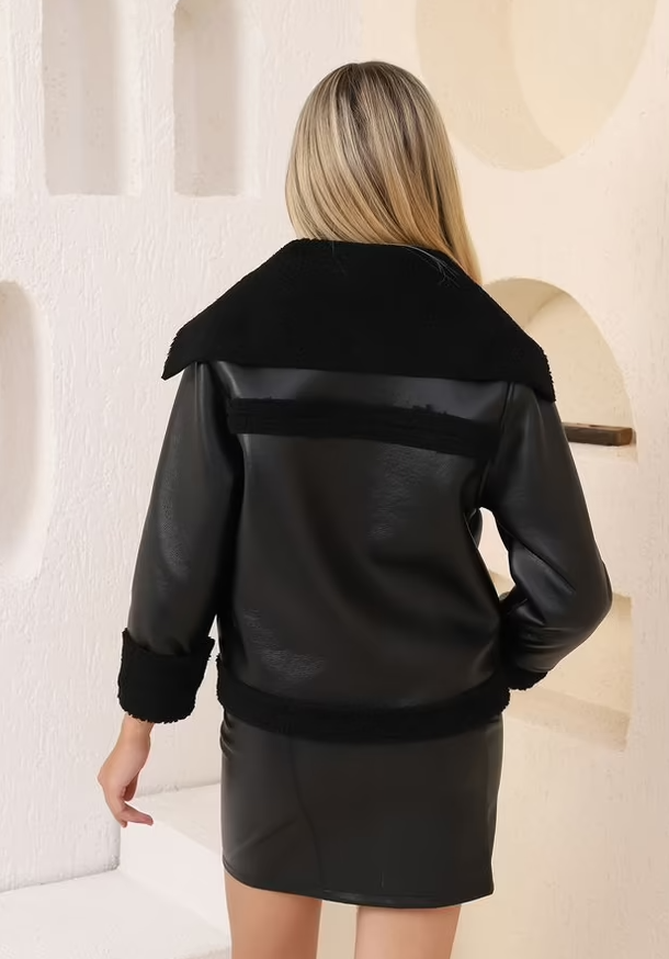 Manteau en cuir noir à fermeture éclair